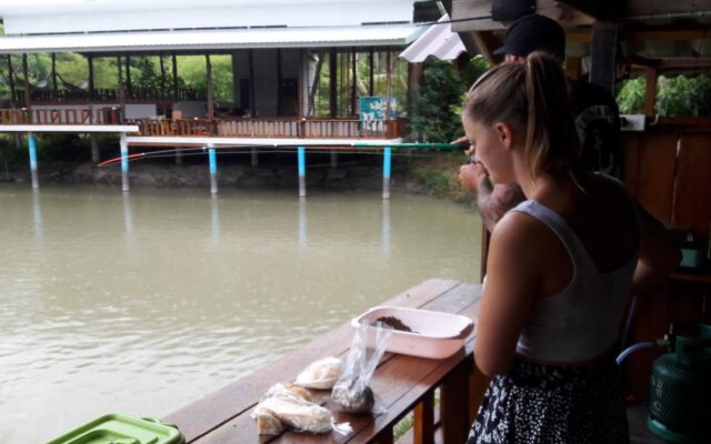 Phangan Farm Stay Resort