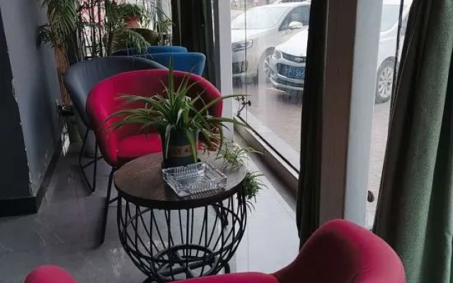 Xihua Baina Boutique Hotel