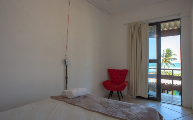 Longboard Paradise Suites