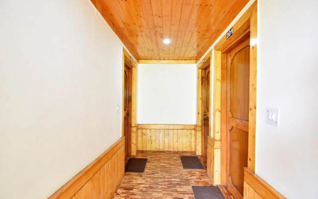 OYO 16378 Divine Himalaya