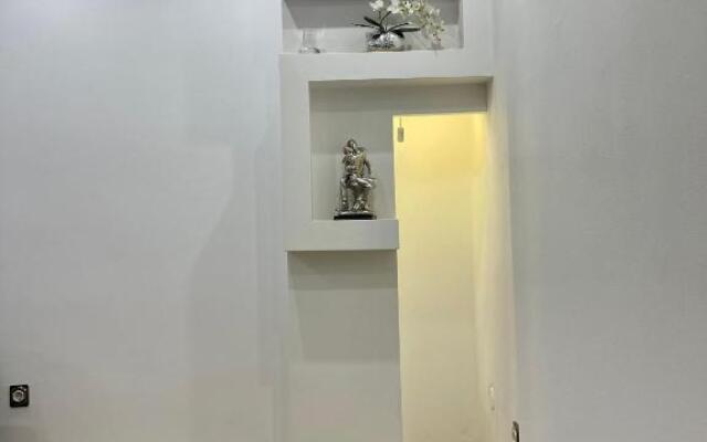 LaLy Apartament-Straja