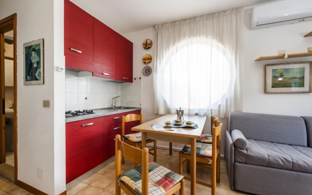 Beautiful Apartment Just Steps From the sea