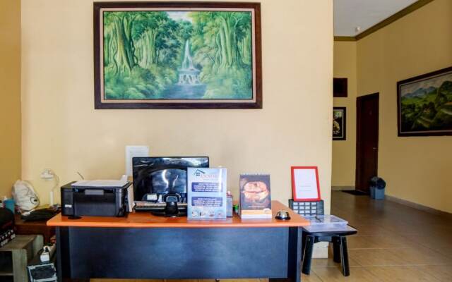 OYO 92430 Anora Homestay