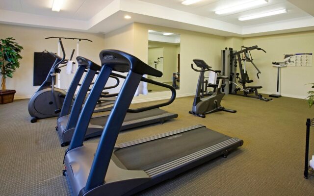 Holiday Inn Express Hotel & Suites Gananoque by IHG