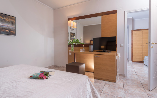 Athina Palace Resort & Spa