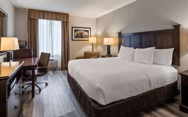 Best Western Paramus Hotel & Suites