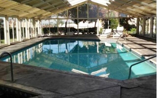 Palos Verdes Inn