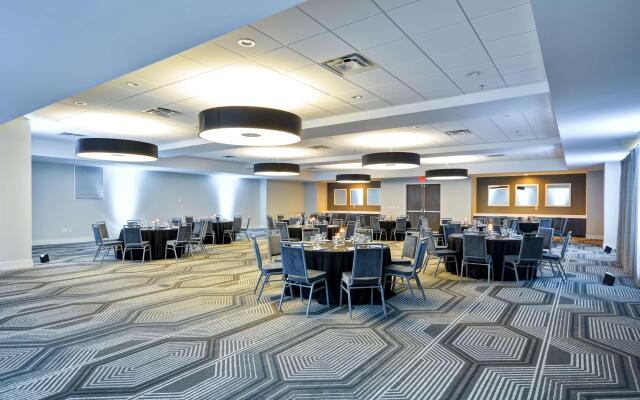 Embassy Suites by Hilton Charlotte