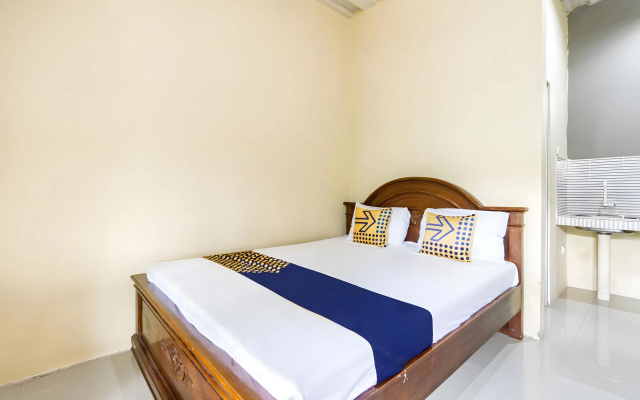 Hotel O Kencana Homestay Syariah Near Masjid AL-BAROKAH Kanyuran – Guest Rooms – Trawas