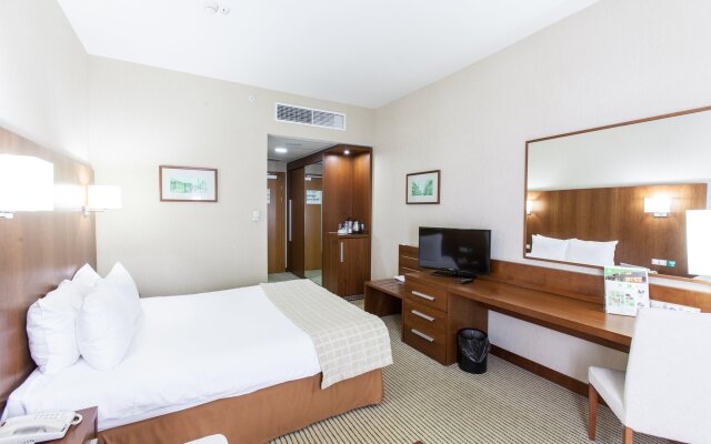 HolidayHall Samara Hotel