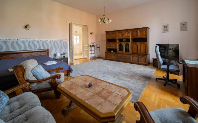 Tomka Apartman