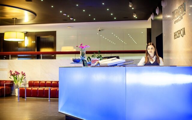 Niebieski Art Hotel & Spa