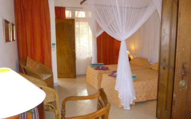Udayana Lodge