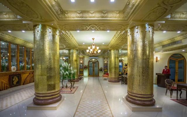 Luxus Grand Hotel