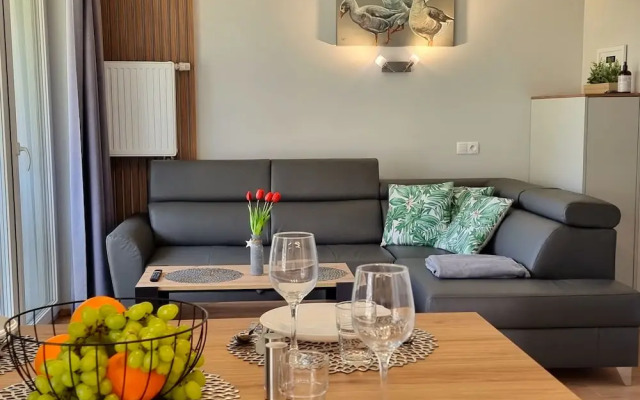 Apartament Let's Sea 82 - 365PAM