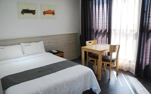 Sky Hotel