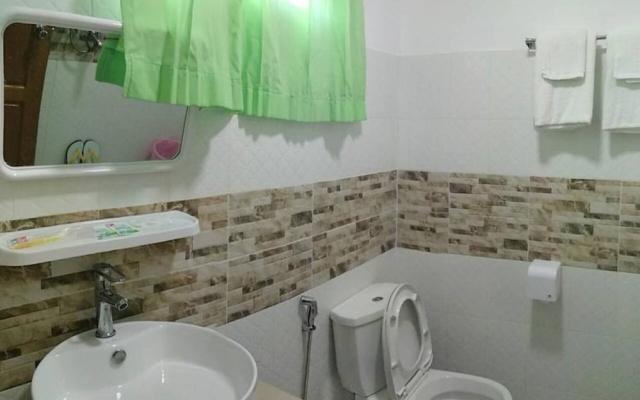 Full Moon Guest House