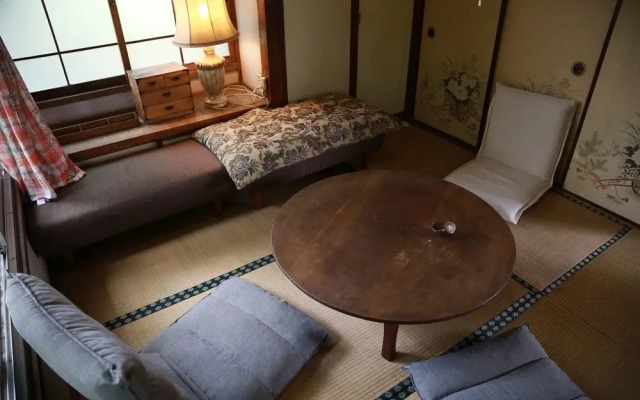 Rokkakudo Sawada House
