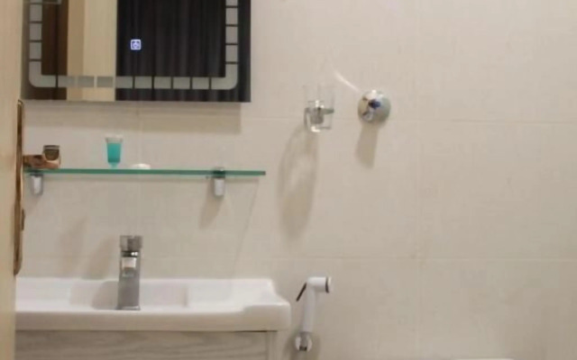 Five Season Hotel