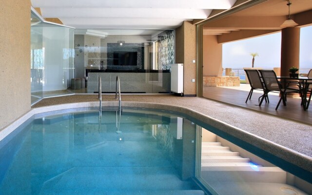 Villa Yiorgos Heated Pool Seaview
