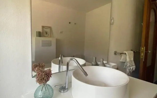 Ses Alzines Apartamento integrado en Casa Rural Habitada