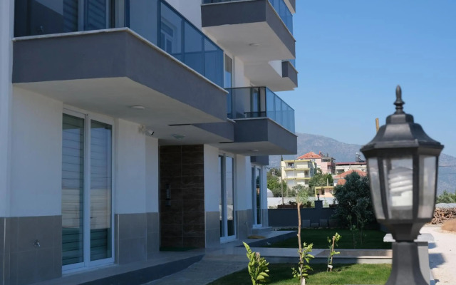 Yildiz Apart