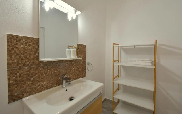 Neferprod Apartments - IS - CAM 03
