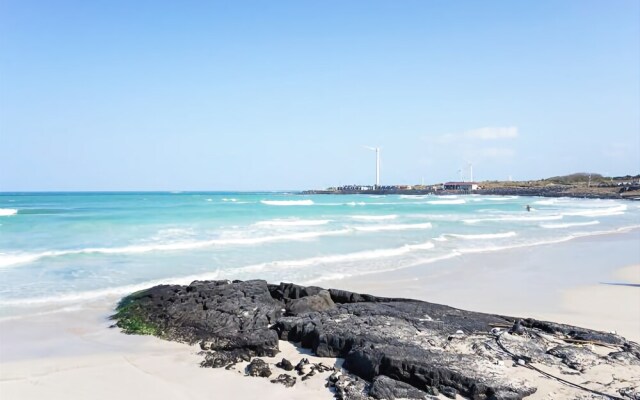 Jeju Dalbit Goeun Pension