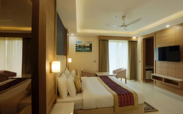 Hotel Sakura by Maps, GURGAON