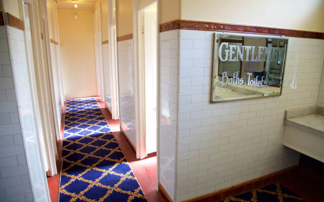 The Carrington Hotel
