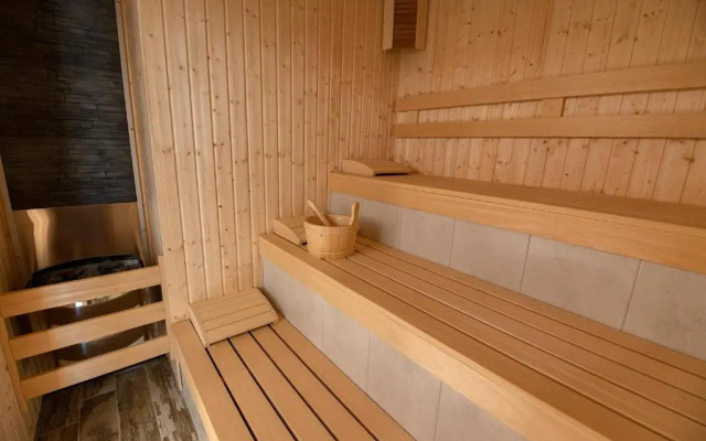 Glamping & Motel Alliance