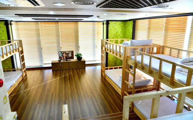 Seom Guesthouse - Hostel