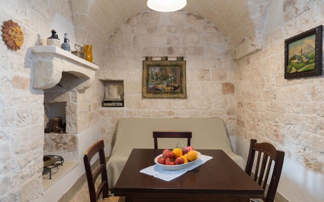 Sea and the city Apartments by Wonderful Italy