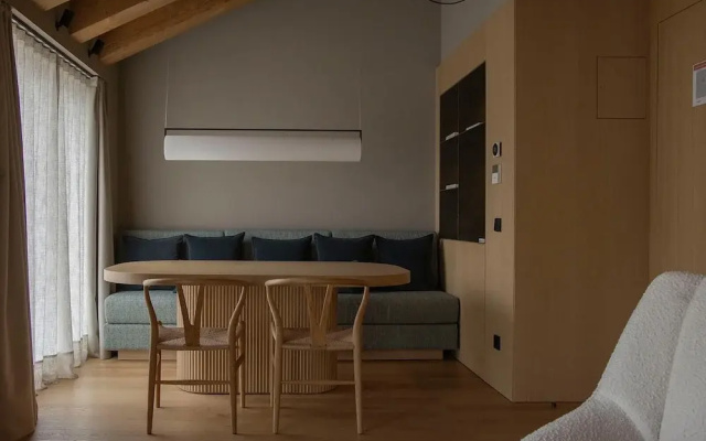 The Blackpine Hotel, Small Luxury Hotels