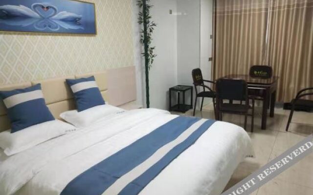 Zhumadian Yijiayuan Hotel