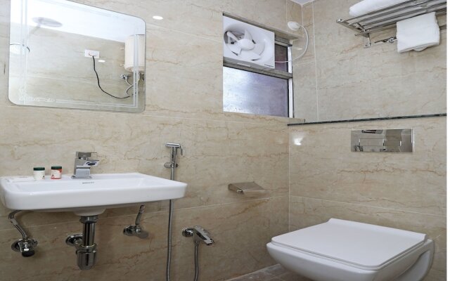 OYO 10608 Hotel City Palace