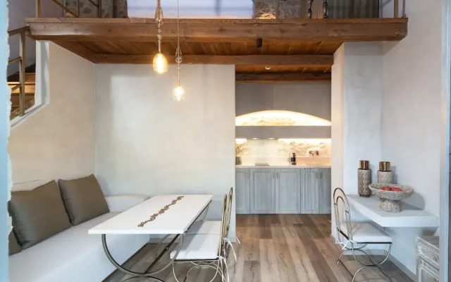 Inotropes Boutique Suites - Adults Only