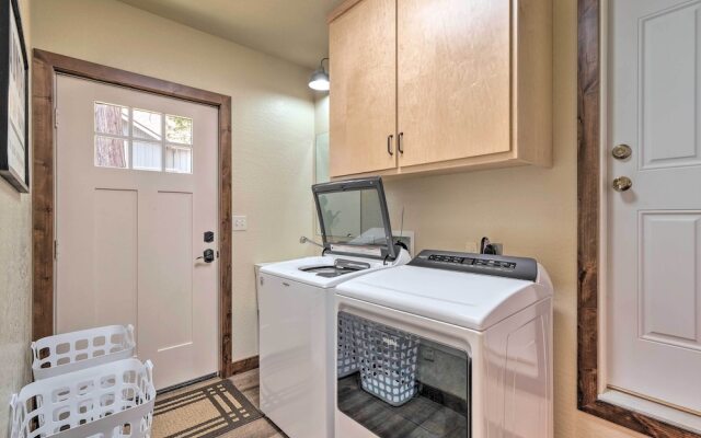 Luxury Retreat: Custom Mi-wuk Village Cabin!