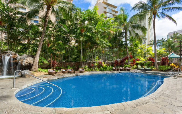 Courtyard by Marriott Waikiki Beach