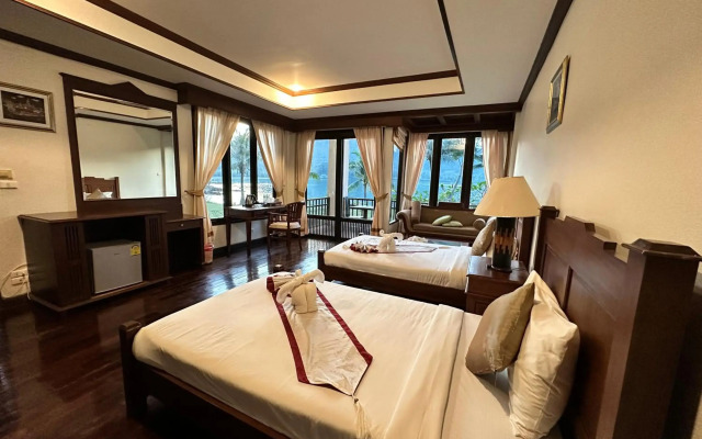Kooncharaburi Resort