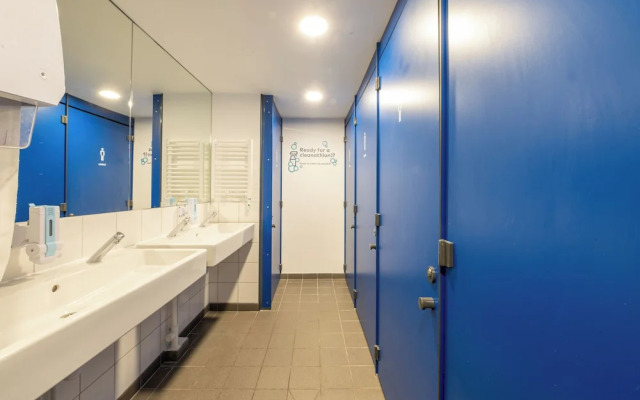 UCPA Sport Station Hostel Paris