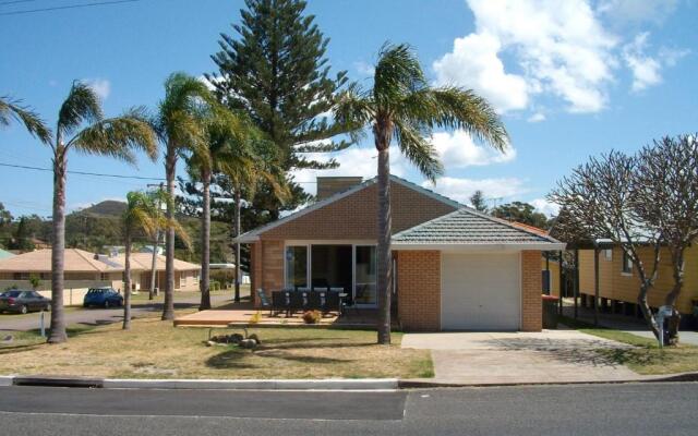Tomaree Road, 39, Tomaree Palms