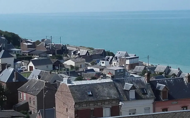 Studio In Ault With Wonderful Sea View Furnished Garden And Wifi - 500 M From The Beach