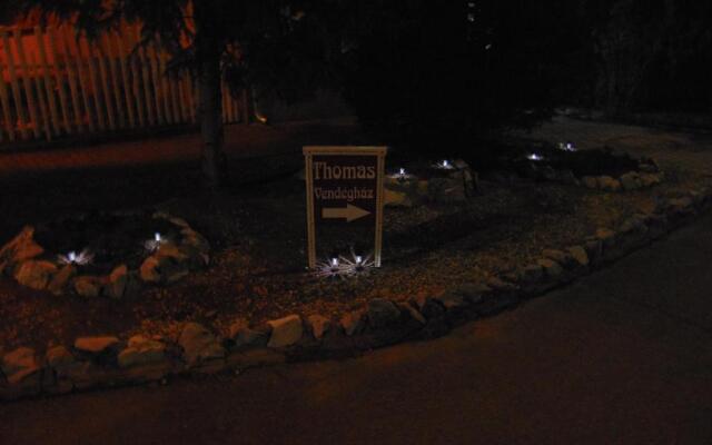 Thomas Apartman Eger