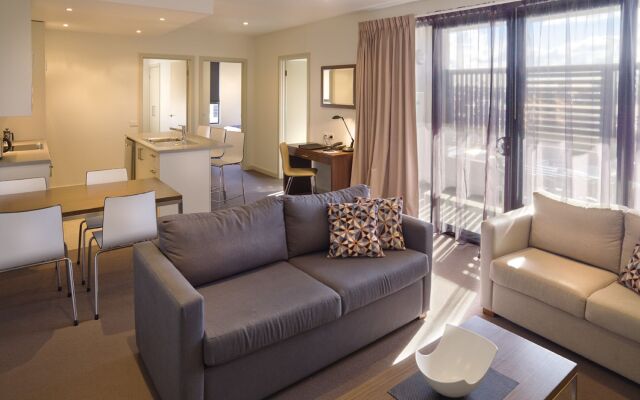 Quest Glen Waverley