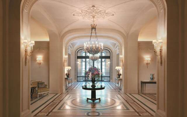Shangri-La Paris Hotel