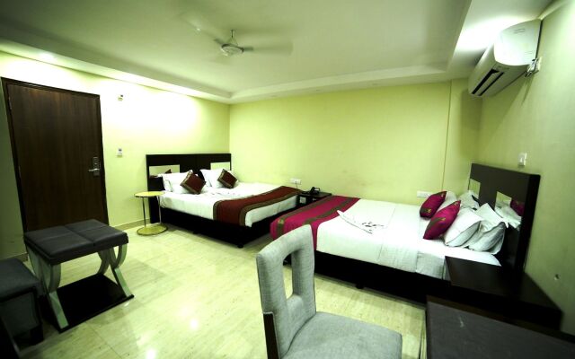 Hotel Raj Villa