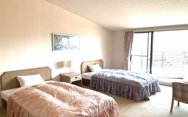 Yufuin Kinrinko Hotel
