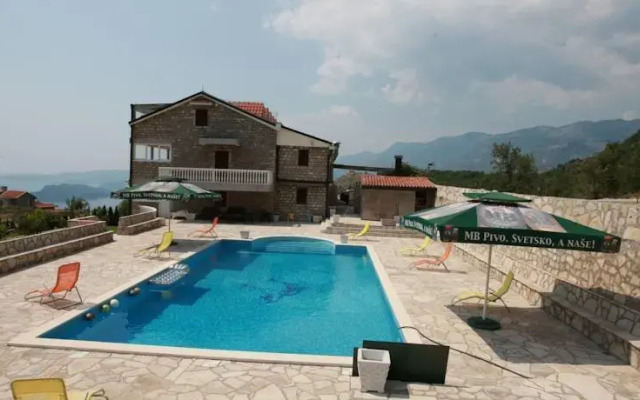 Vila Lazar