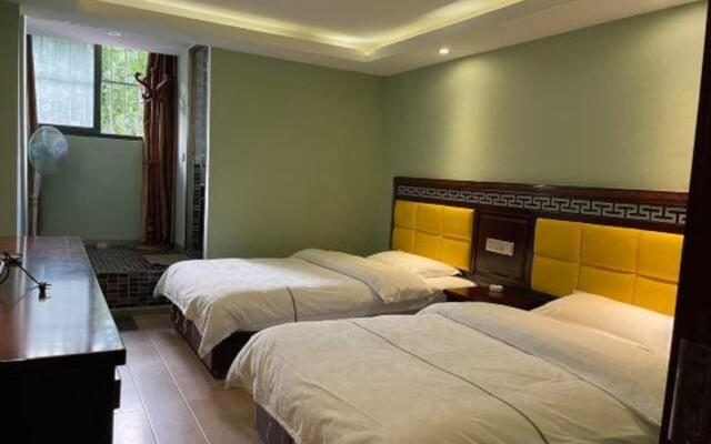Kunming Jiaxi Hotel (Kunming Old Street)